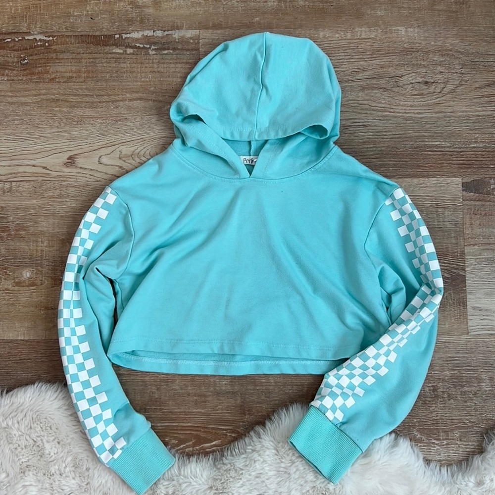 Girls size 10–11 crop top hoodie. No tears no rips.